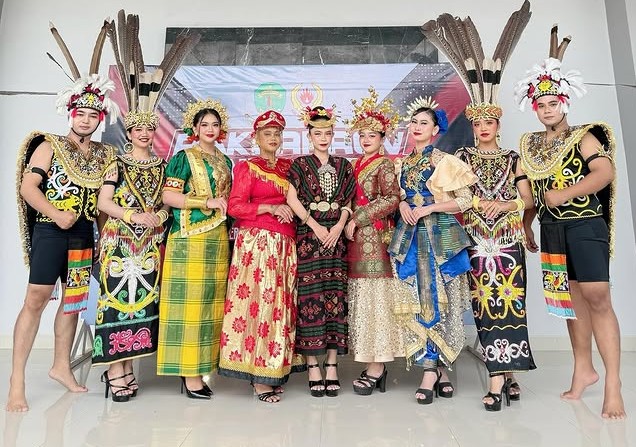 Tari Pesona Bhinekka Tungga Ika